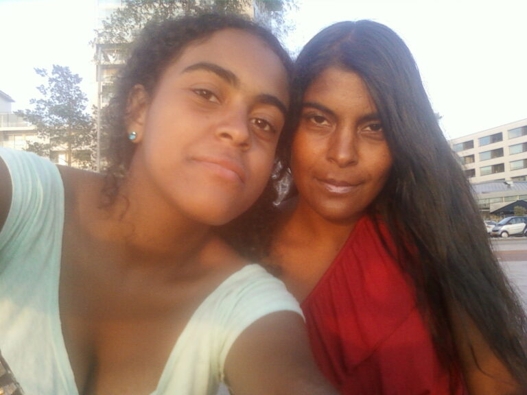 1000006671 Breaking News Sharmila & Tanisha MUSIVEO