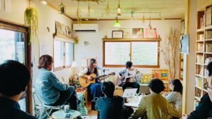 maxresdefault 2 白土サユ -花のマフラー LIVE in 珈琲と図書室 20251102 MUSIVEO